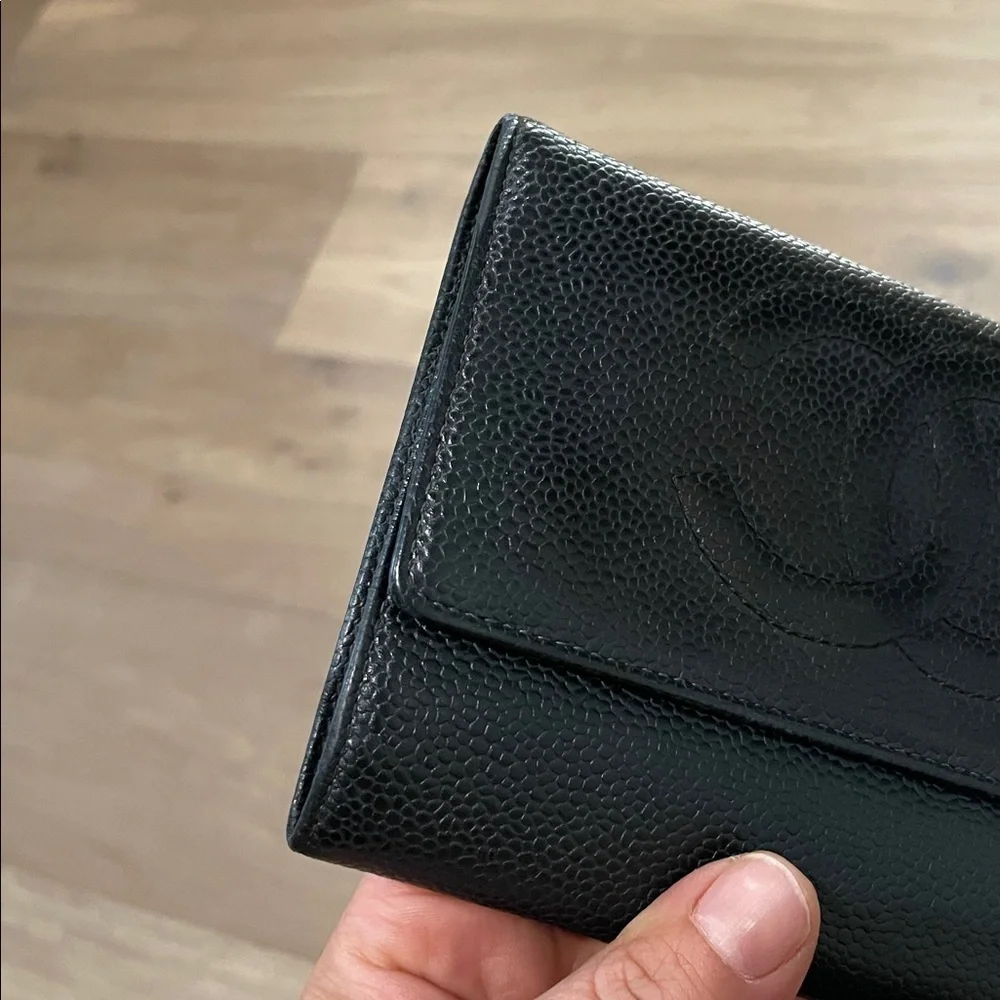CHANEL Caviar Black Trifold Wallet